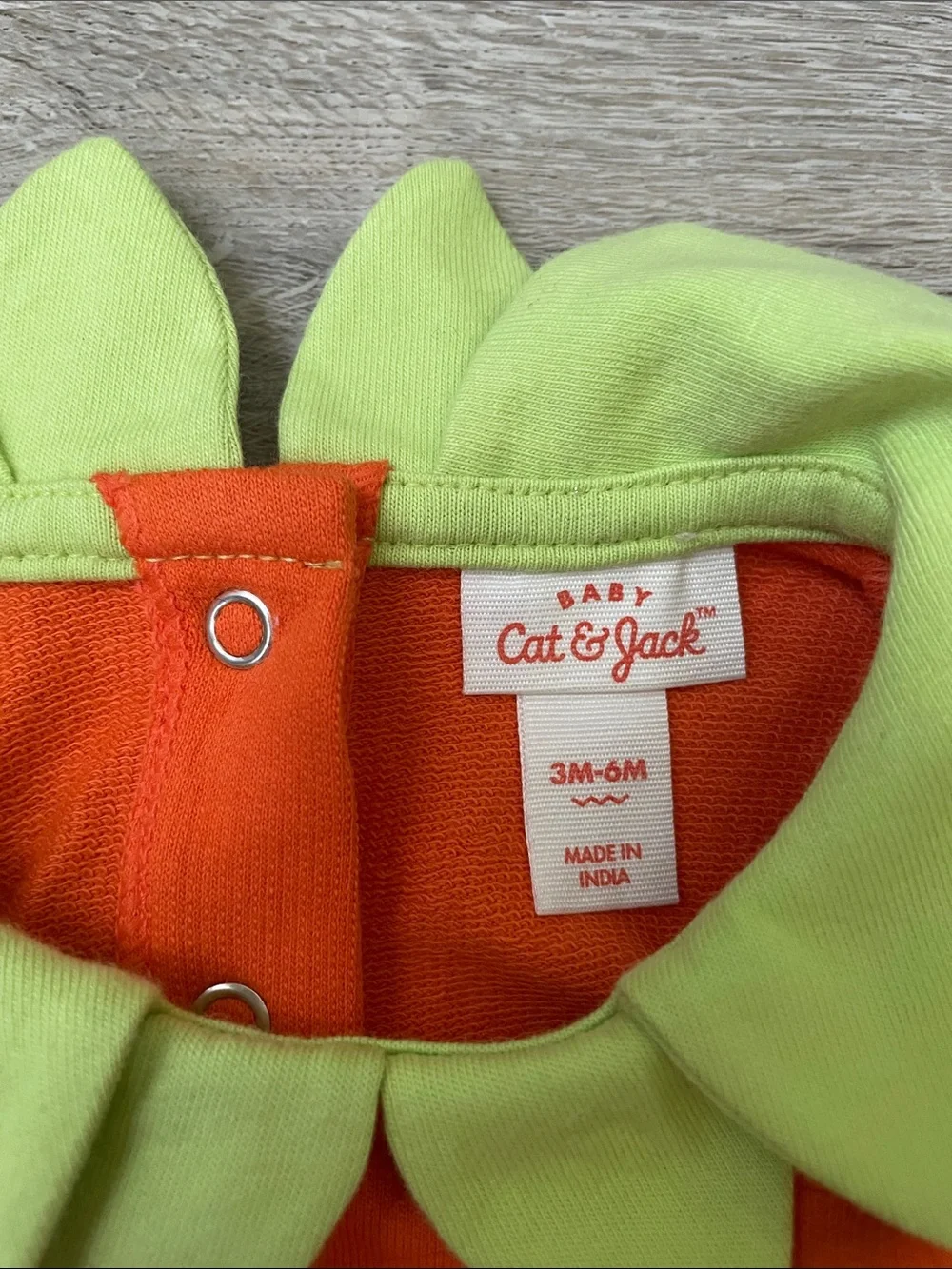 NWT Pumpkin set size 3-6 months